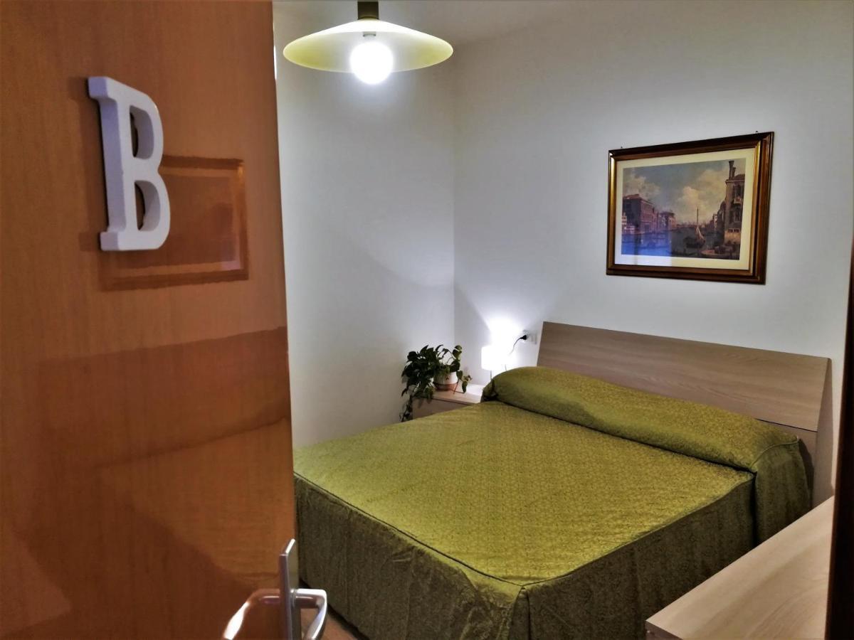 Appartamento Le Barche Местре Номер фото